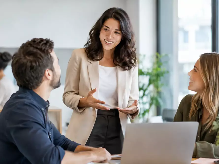 Communiquer le retour au bureau sans crisper